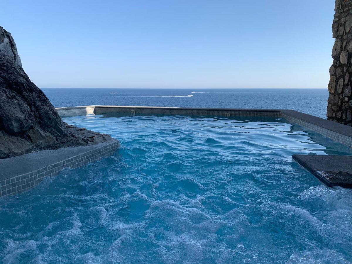 Villa Le Baste Фуроре Экстерьер фото