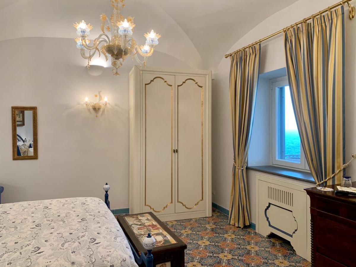 Villa Le Baste Фуроре Экстерьер фото